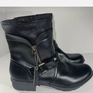 Women's Clark's Avant Black Leather Ankle Boot size 8.5